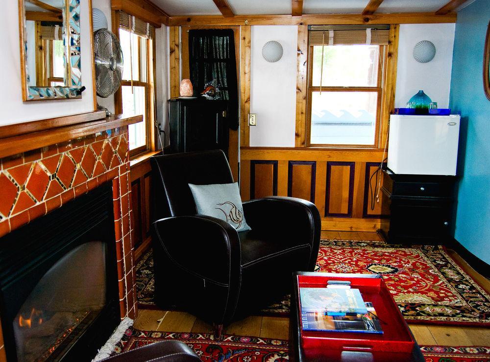 The Covington Houseboat Bed and Breakfast Saint Paul Eksteriør billede