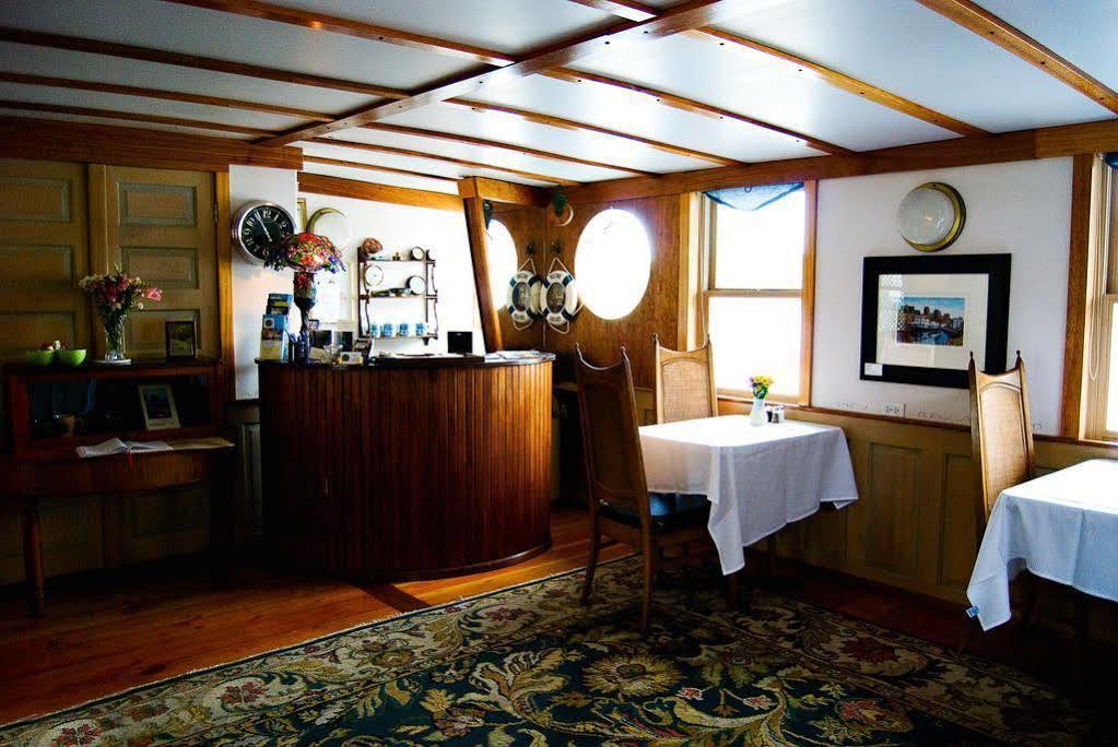 The Covington Houseboat Bed and Breakfast Saint Paul Eksteriør billede