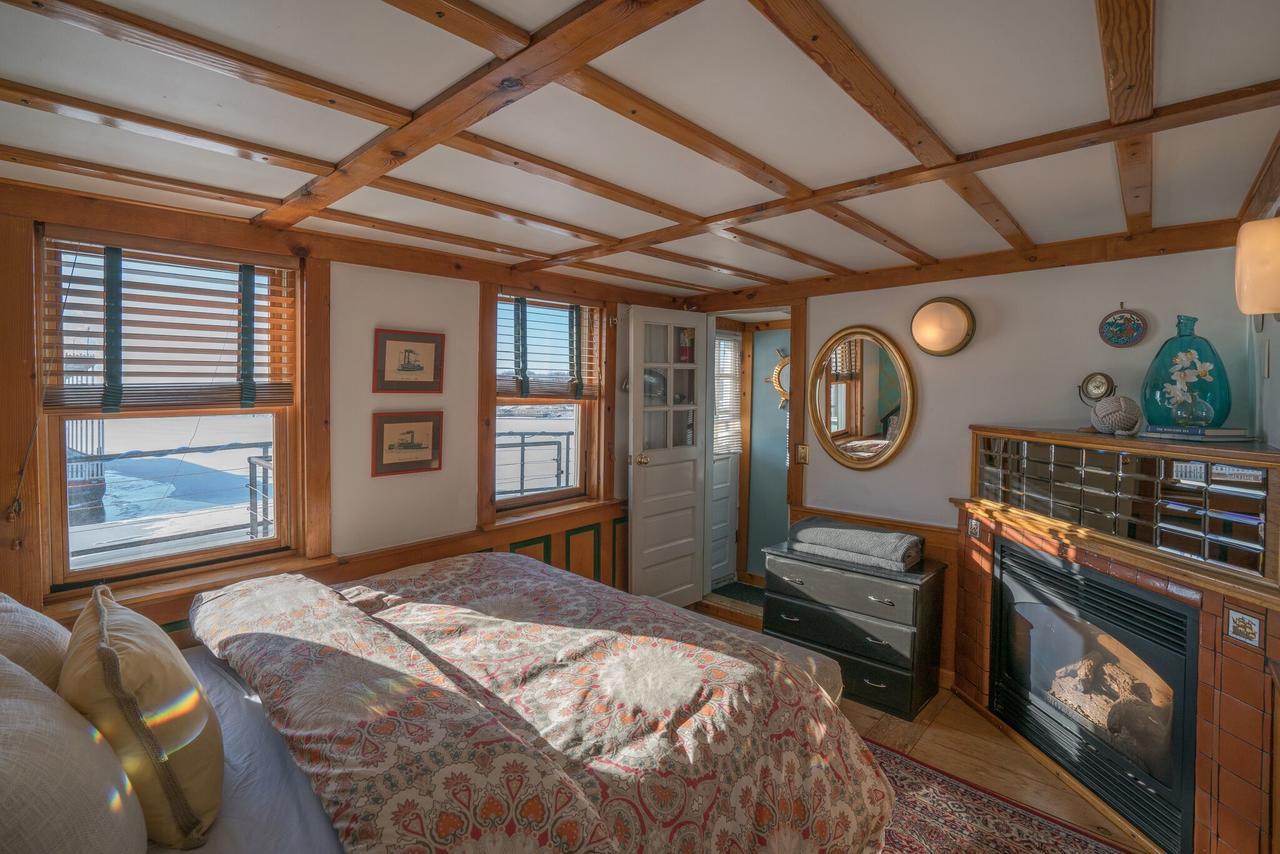 The Covington Houseboat Bed and Breakfast Saint Paul Eksteriør billede