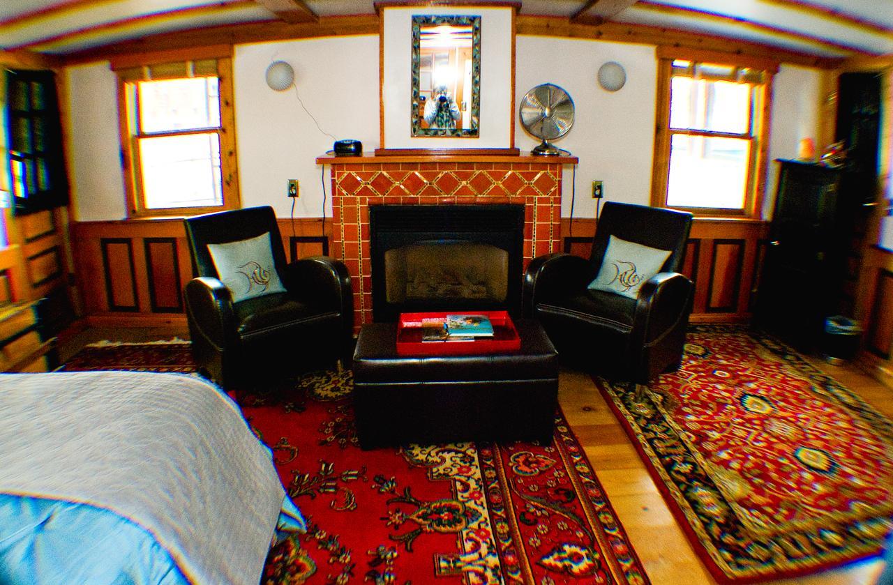 The Covington Houseboat Bed and Breakfast Saint Paul Eksteriør billede
